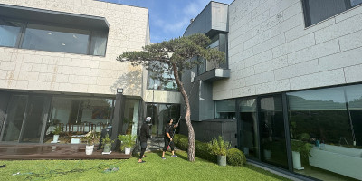 성북동 외국 대사관저 유리창청소 작업 후기